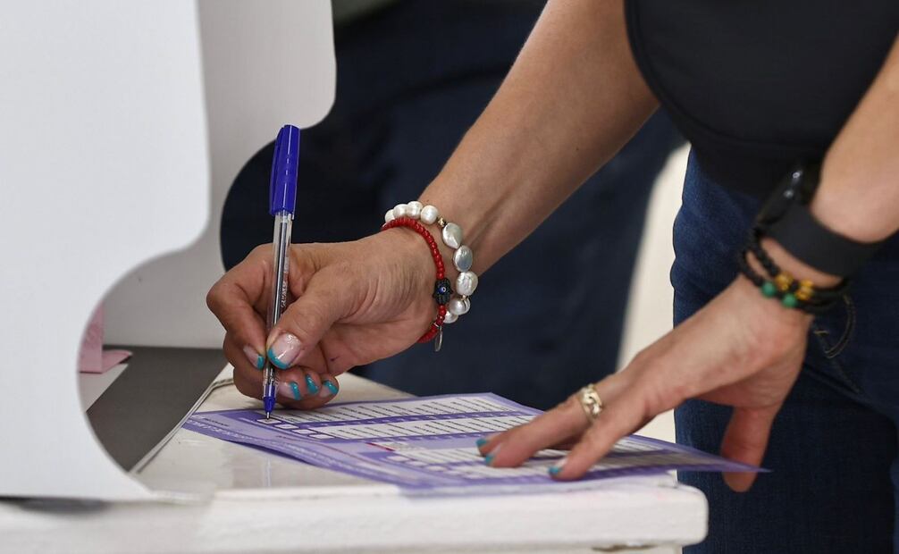 Validan elección en Mezquital, Durango pese a robo de paquetes electorales. Foto: Berenice Fregoso / EL UNIVERSAL
