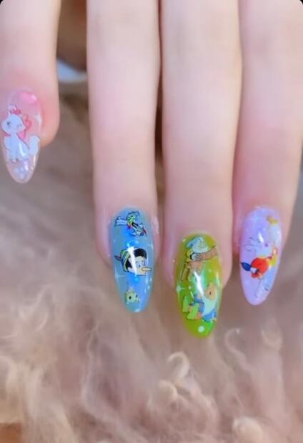 Belinda tiene las uñas inspiradas en Disney que todas queremos