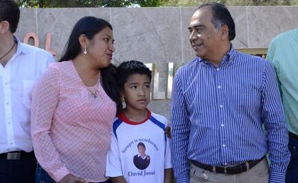 Develan memorial en honor al "Zurdito"