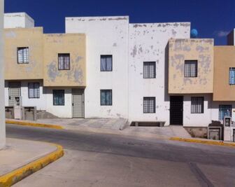 Denuncian venta de viviendas en mal estado en Hidalgo