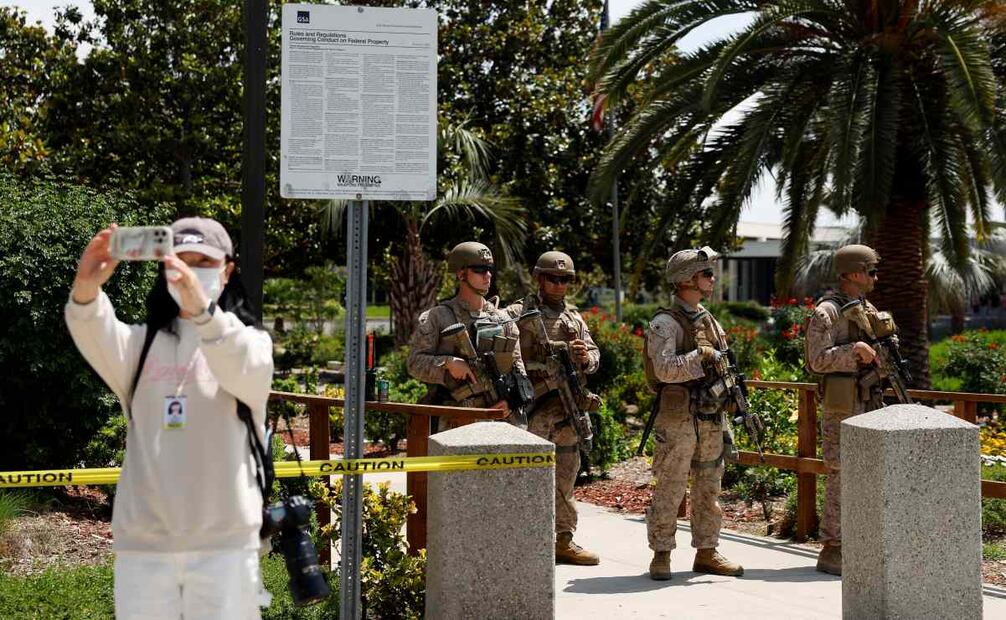 Marines estadounidenses llegan a Los Ángeles. (13/06/25) Foto: EFE