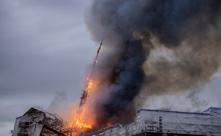 "¡Es nuestro Notre Dame!", ¿cuál era la leyenda de la aguja que se derrumbó en la antigua Bolsa de Valores de Copenhague?