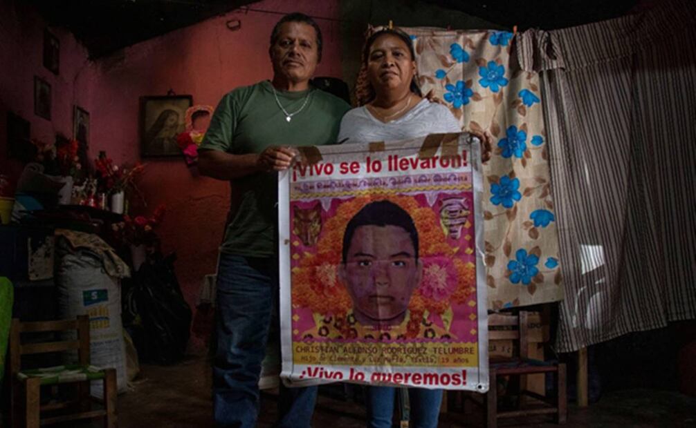 A pesar de que el gobierno mexicano les informó que su hijo Christian fue identificado muerto a través de un análisis genético, don Clemente y su esposa Luz no aceptan la versión. Foto: David Juárez