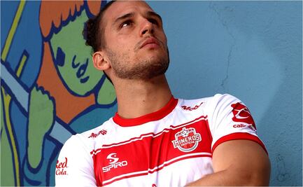 Mineros de Zacatecas presentan nuevo jersey con un curioso detalle que causó burlas