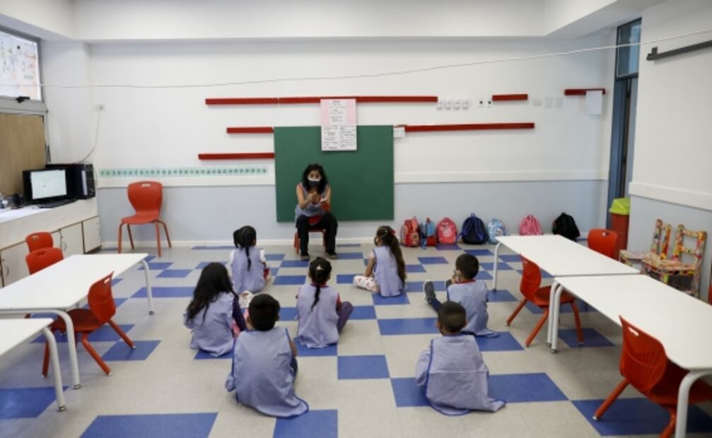 Así regresaron a clases presenciales los niños en Argentina tras casi un año de confinamiento
