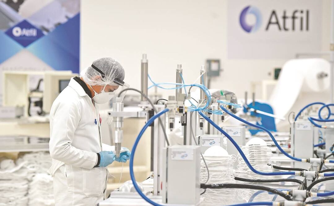 La producción manufacturera avanzó sólo 0.8% en agosto, de acuerdo con Fitch Ratings. Foto: LUIS LICONA. XINHUA