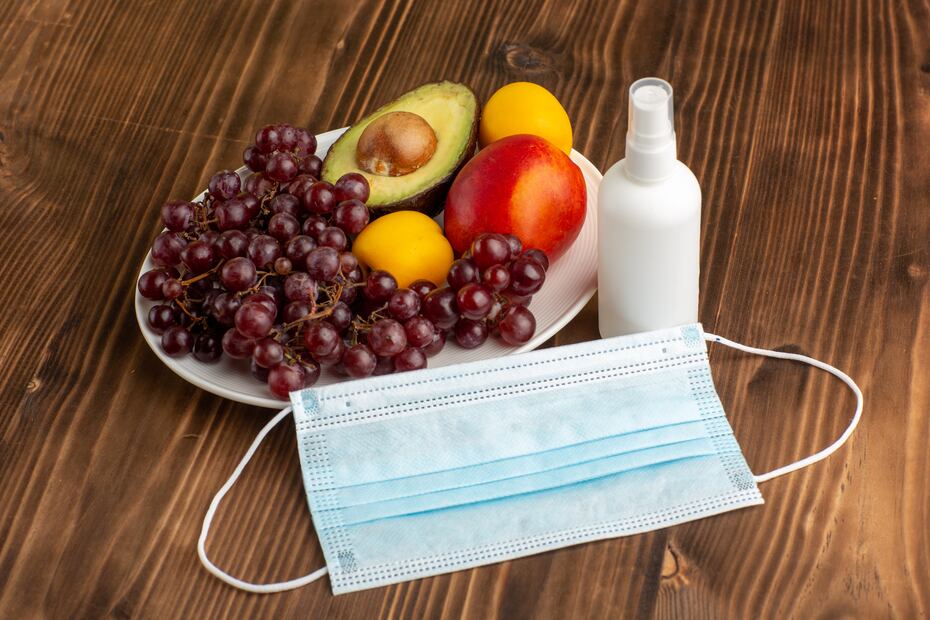 Los alimentos correctos pueden mantenerte sano en la temporada de frío. Foto: Freepik