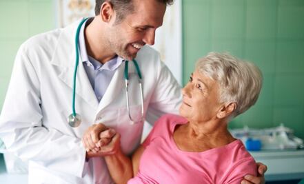 Conoce los síntomas que indican que la presión arterial está baja, según cardiólogo