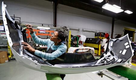 Sector privado de EU crea 143 mil empleos en septiembre, mejor de lo esperado; aumento no implicó crecimiento de salarios