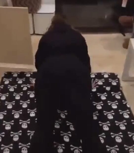 Belinda se une al Anitta Challenge y enseña cómo mover las caderas