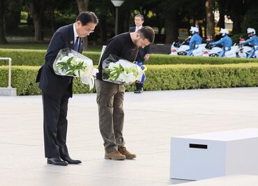 Zelensky compara la destrucción de Bakhmut con Hiroshima tras negar que este ocupada por Rusia