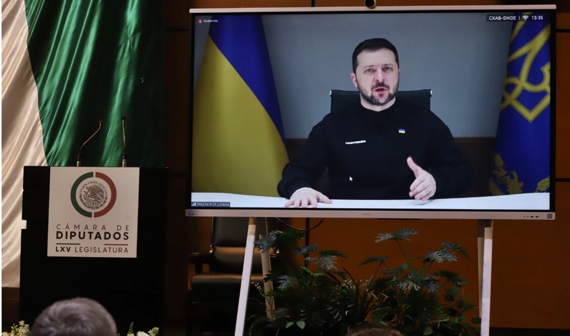 El presidente de Ucrania, Volodimir Zelenski, llamó al gobierno mexicano a sumarse a su fórmula ucraniana de la paz