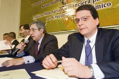 En riesgo, prestigio de los economistas de no seguir Código de Ética