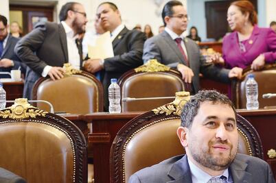 Tras negociación, preside Morena la Mesa Directiva