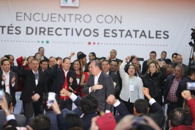 ​Reúne Meade a dirigentes estatales del PRI