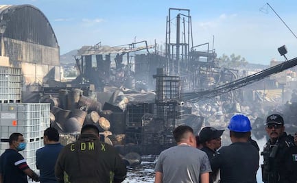 Así quedó la fábrica de químicos tras seis horas de incendio de Chicoloapan; reportan dos lesionados