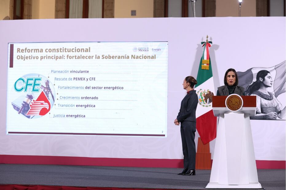La secretaria de Energía, Luz Elena González Escobar, aseguró que las leyes secundarias de la reforma energética son un paso decisivo para la consolidación de la soberanía energética del país. Foto: Diego Simón Sánchez / EL UNIVERSAL