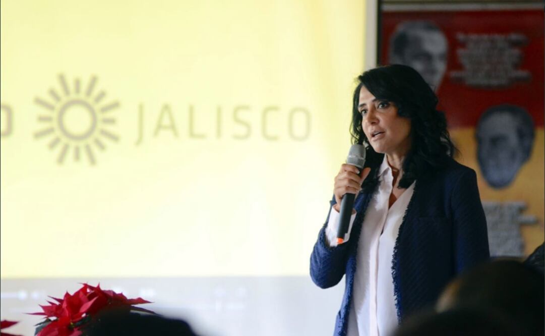 Barrales Magdaleno se reunió este sábado con integrantes del Consejo Estatal del PRD en Jalisco. / Tomada de @Ale_BarralesM