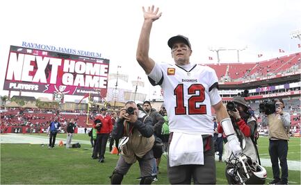 Tom Brady y los Buccaneers avanzan a la Ronda Divisional tras vencer a las Eagles