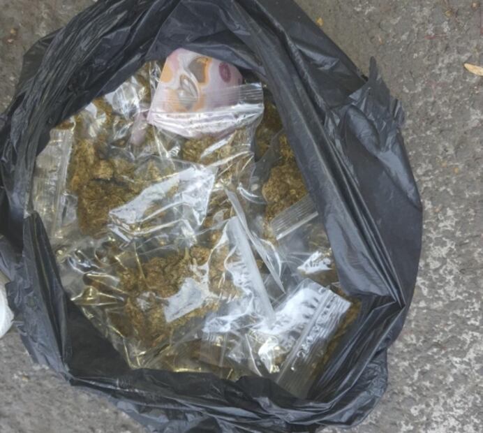 Caen dos por narcomenudeo; mujer es relacionada con agresión a adulto mayor en Eje 3 