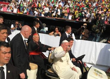 Mentira, que el narco sea la única opción de vida: Papa Francisco
