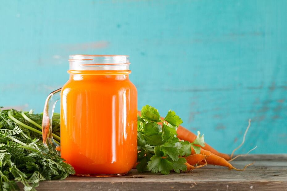 Jugo de zanahoria con espinaca. Foto: Pixabay