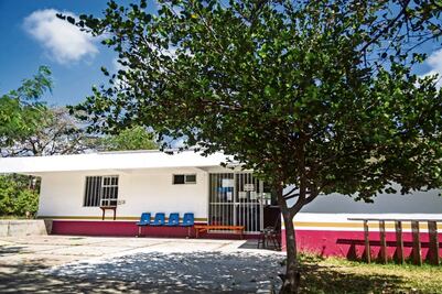 Denuncia por despojo frena mejoras a clínica del ISSSTE