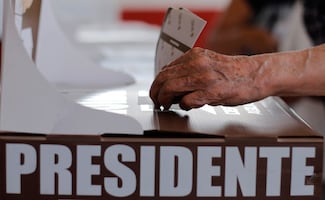 Prohibir dinero del crimen organizado, regular IA y que funcionarios promuevan elecciones; la reforma electoral, en claves