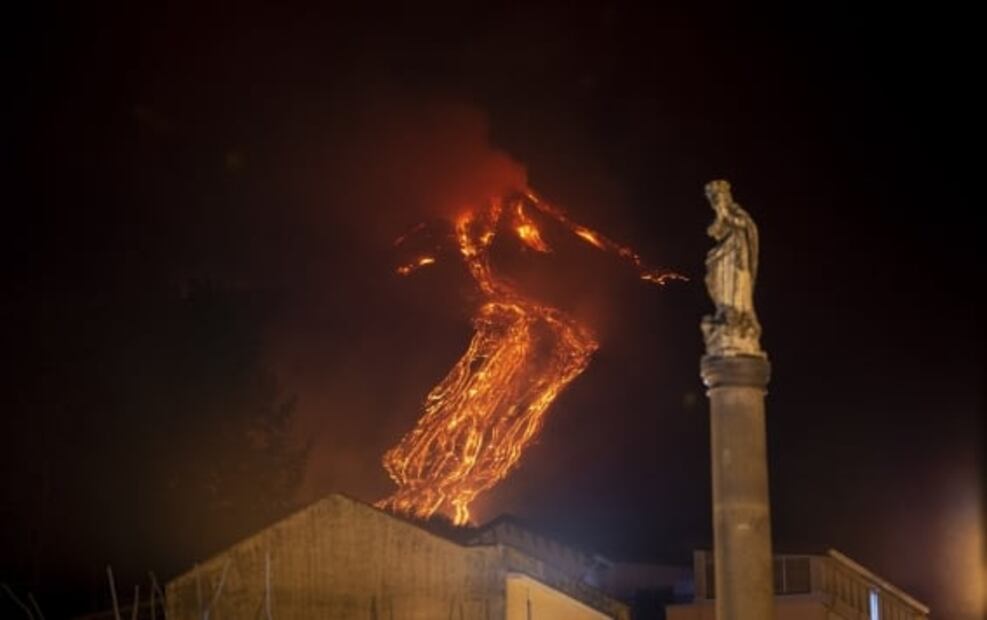 Así se vieron desde el espacio los ríos de lava del volcán Etna