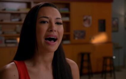 Rinden tributo a Naya Rivera con premonitoria canción en "Glee"