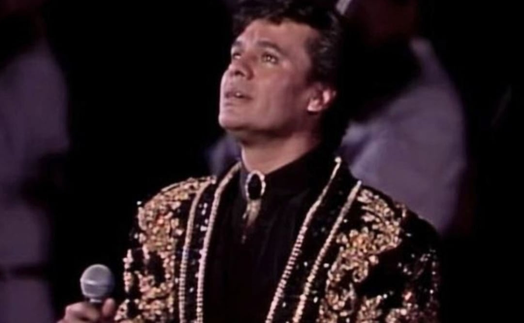 El llamado "Divo de Juárez" pisó, por primera vez, el escenario de Bellas Artes en la década de los 90. Foto: Captura de pantalla