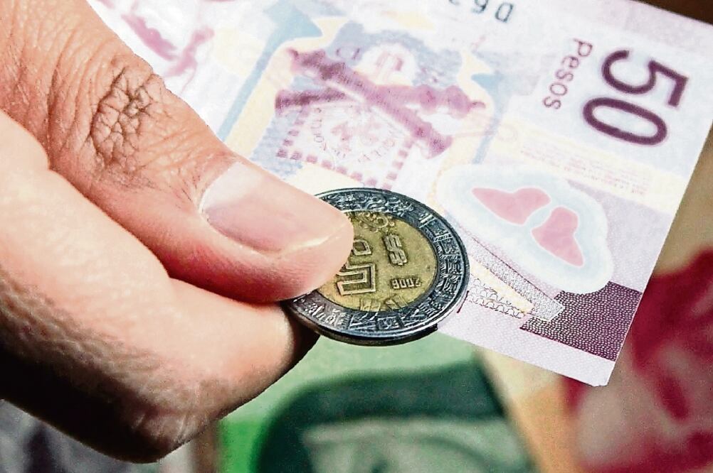 Aquellos trabajadores que no reciban el pago correcto podrán denunciar la irregularidad. Foto: EL UNIVERSAL