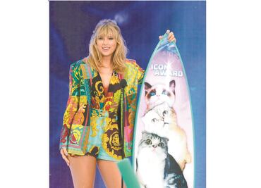 Teen Choice Awards dividen triunfos