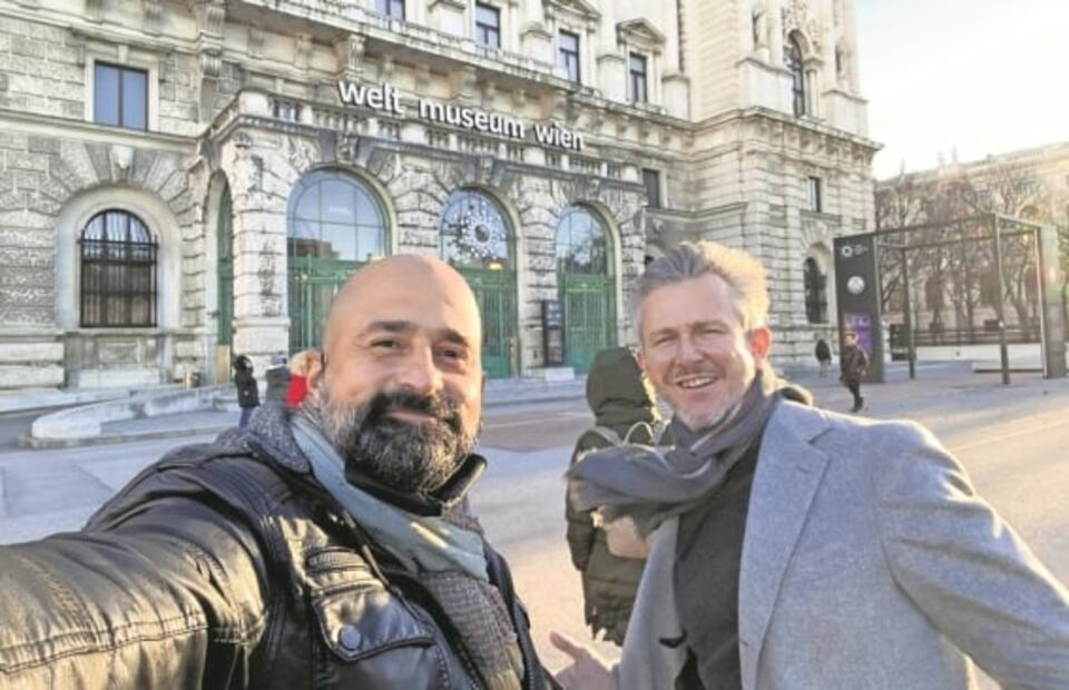 Así intervinieron clandestinamente los audios sobre el Penacho de Moctezuma en Austria