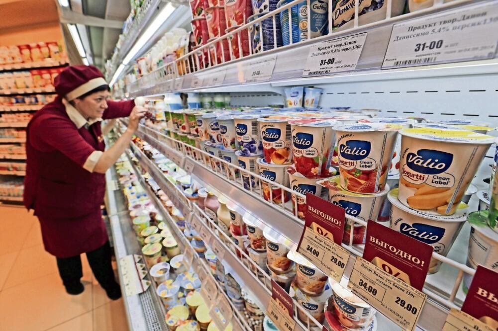 Las tiendas de autoservicio generaron 16 mil 555 empleos, mientras que las departamentales crearon 12 mil 823, según el estudio de IndicANTAD (ARCHIVO EL UNIVERSAL)