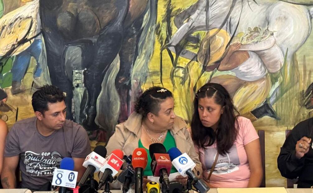 Noemi solicita medidas de seguridad a la FGJEM. Foto: Emilio Fernández/ EL UNIVERSAL