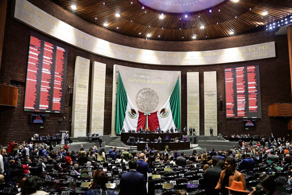 Los aspirantes a consejeros del INE utilizarán curules de diputados para realizar un examen. Foto: Archivo EL UNIVERSAL