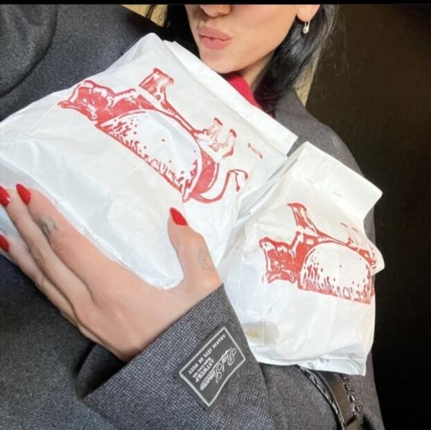 Cuánto cuesta comer en los tacos Orinoco a los que fue Dua Lipa 