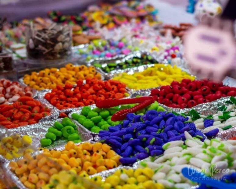 Visita la tradicional Feria del Alfeñique