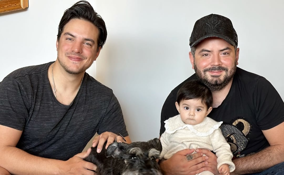 Los hermanos Vadhir y José Eduardo conviviendo con Tessa después del bautizo de la pequeña al que no pudo asistir Vadhir.