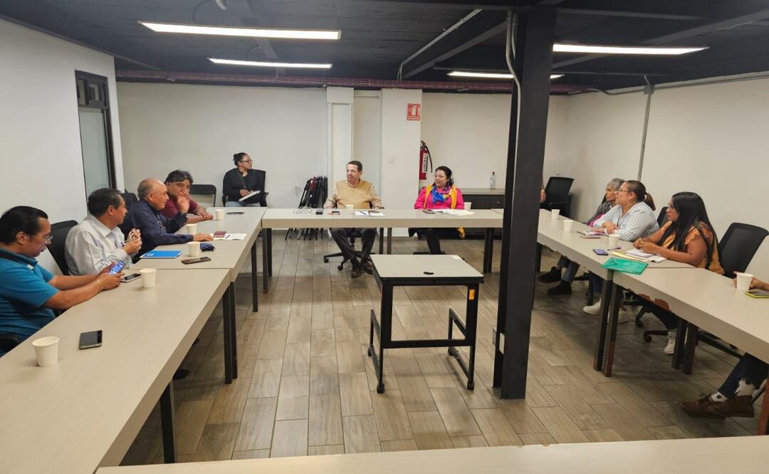 Vecinos de Xochimilco abrirán mesa de diálogo; exigen reubicar proyecto Utopía del deportivo. Foto: Especial