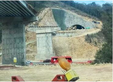 Hallan pirámides en obras de carretera Pachuca-Huejutla; encuentran flechas y pinturas rupestres