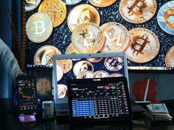 China limita inversiones en minería de criptomonedas