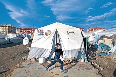 UE evalúa solución a tema de refugiados