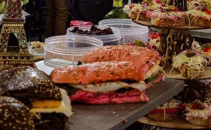 ¡De la Venustiano para el Mundo! Feria de la torta cuenta con una Barbietorta