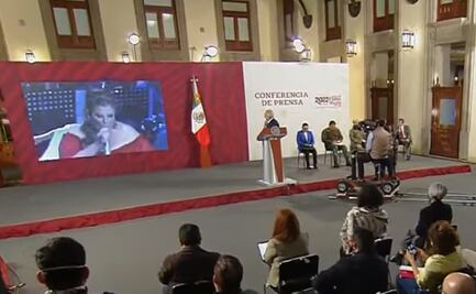 Margarita “La Diosa de la Cumbia” pone el ritmo a Rosa Icela y Sheffield en la mañanera de AMLO