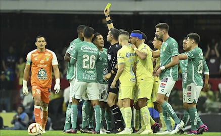 Club León y el jugador Lucas Romero aceptan disculpa del árbitro Fernando Hernández: “Tienes nuestro apoyo”