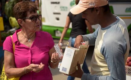Así son las "farmacias" callejeras en la frontera entre Colombia y Venezuela