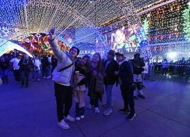 CDMX tendrá 15 verbenas navideñas con nacimientos monumentales, juegos de luces, música y más