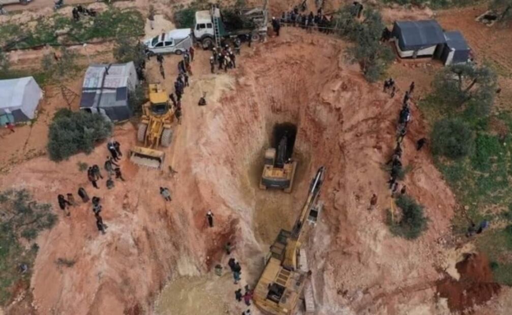 Rescatan de un pozo cuerpo de niño de 5 años en Marruecos; llevaba atrapado cinco días 